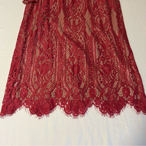 Wayf Lace Wedding Guest Dress - Picture 4 of 5